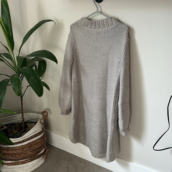 Some Days Lovin Sweater Tunic - Picture 3 of 4